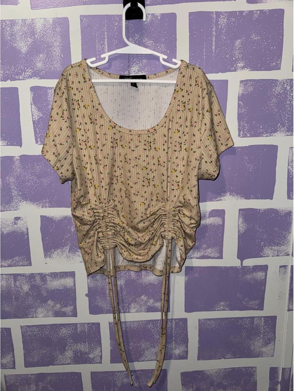 YMI Jeans Kid's Cream and Tan Tshirt